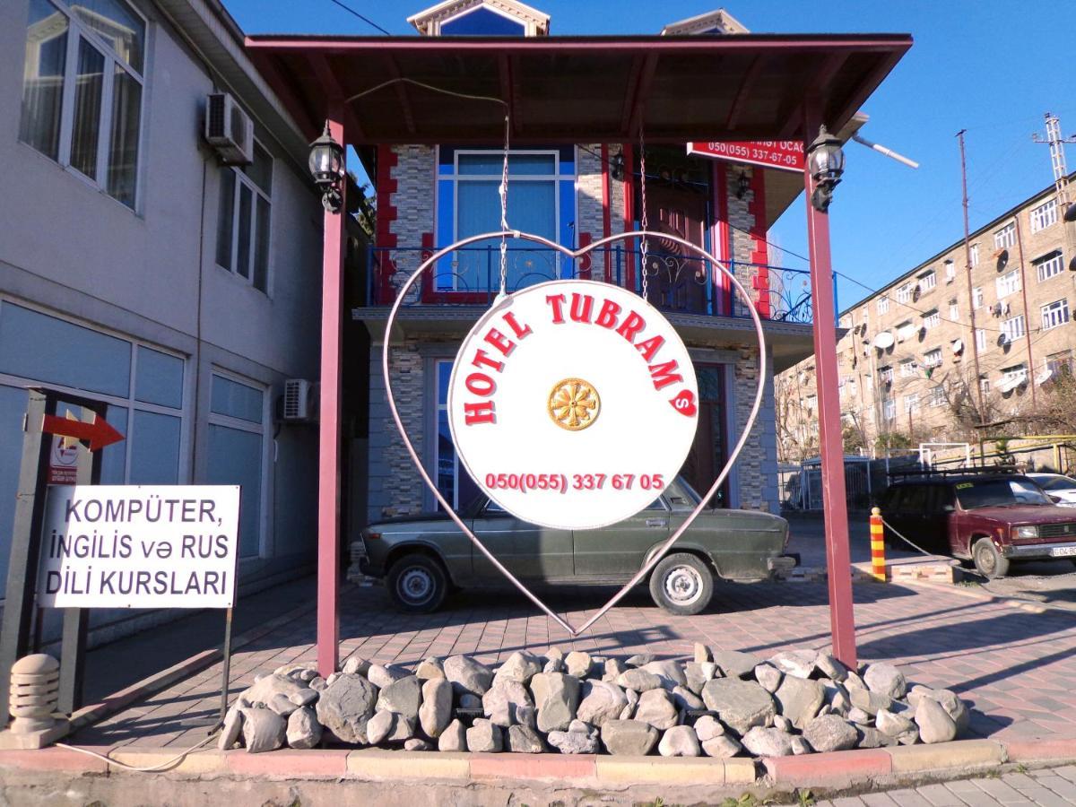 Tubram S Ailəvi Qonaq Evi Bed & Breakfast Şǝki Dış mekan fotoğraf