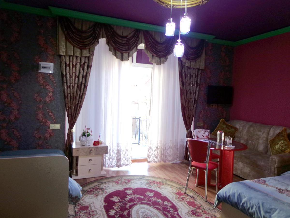 Tubram S Ailəvi Qonaq Evi Bed & Breakfast Şǝki Dış mekan fotoğraf