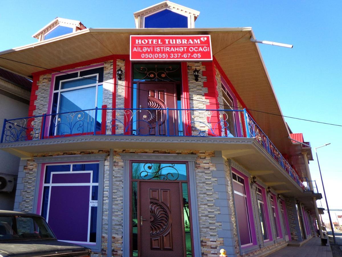 Tubram S Ailəvi Qonaq Evi Bed & Breakfast Şǝki Dış mekan fotoğraf