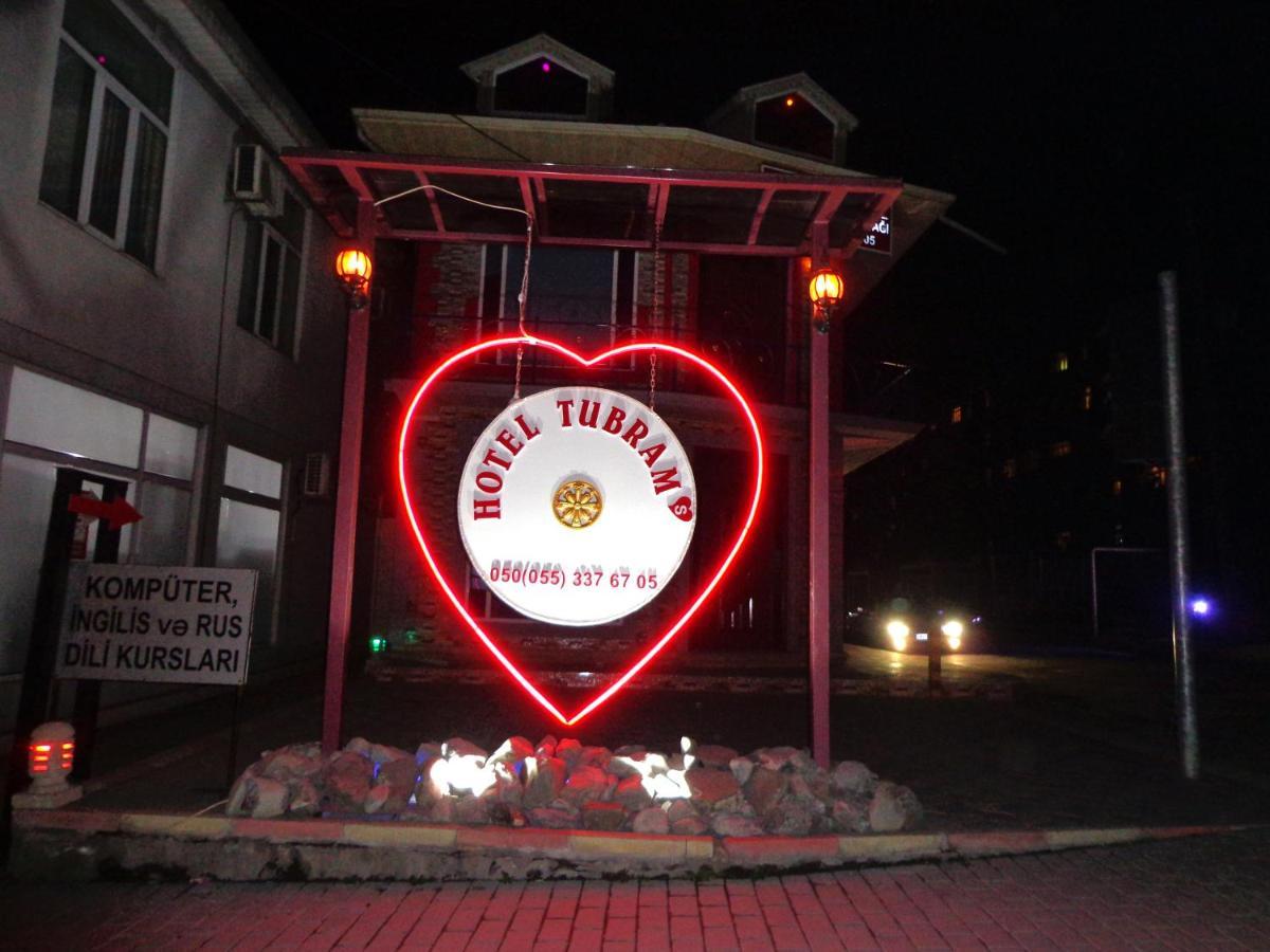 Tubram S Ailəvi Qonaq Evi Bed & Breakfast Şǝki Dış mekan fotoğraf
