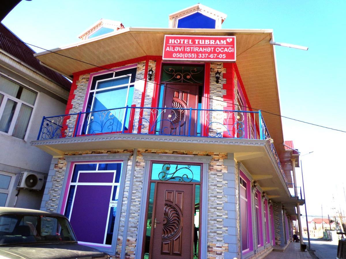 Tubram S Ailəvi Qonaq Evi Bed & Breakfast Şǝki Dış mekan fotoğraf