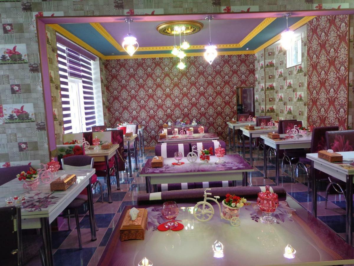 Tubram S Ailəvi Qonaq Evi Bed & Breakfast Şǝki Dış mekan fotoğraf