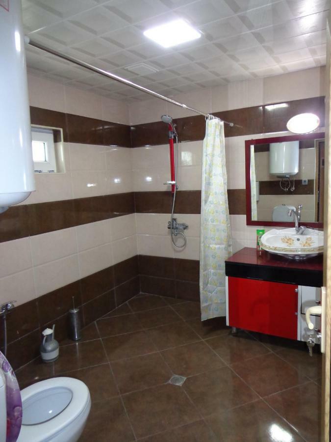 Tubram S Ailəvi Qonaq Evi Bed & Breakfast Şǝki Dış mekan fotoğraf