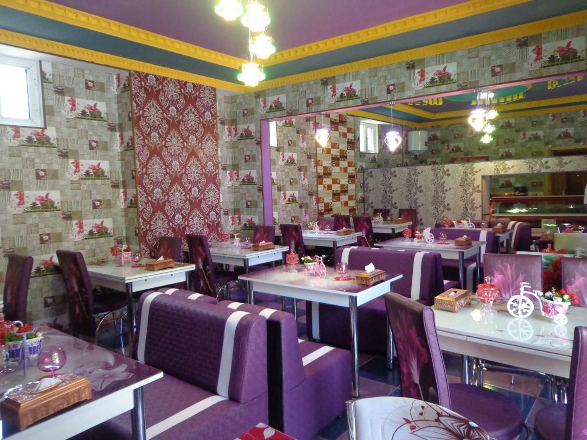 Tubram S Ailəvi Qonaq Evi Bed & Breakfast Şǝki Dış mekan fotoğraf